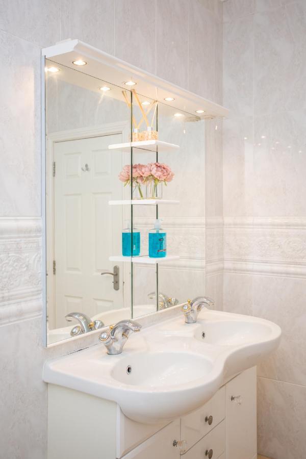 Roker Sea Front Apartments By #Shortstaysaway Sunderland  Ngoại thất bức ảnh